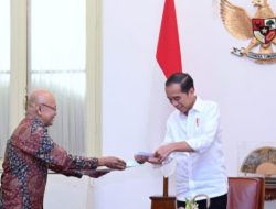 Presiden Jokowi Tekankan KPPS Bekerja Jujur, Adil, Tegas, dan Cermat