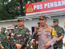 Pastikan Keamanan Pemungutan Suara, Panglima TNI bersama Kapolri Lakukan Pengecekan ke TPS