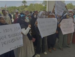 Masyarakat Desa Bara, Gelar Aksi Demo Desak PJ,Bupati Buru Tolak Aktifitas PT. Inagro Cipta Nusantara