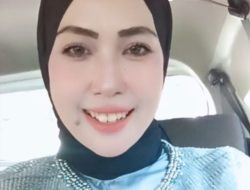 Hayati Aras,S.Pd,M.Hum Mengucapkan Selamat dan Sukses Kepada Prof,Dr.H.Karta Jayadi,M.Sn Sebagai Rektor UNM 2024-2028