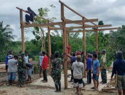 Satgas TMMD ke-124 Bongkar Rumah Warga Sasaran Rumah Tidak Layak Huni (RTLH)