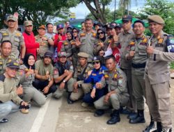 Satpol PP Tertibkan PKL di Sepanjang Bahu Jalan Kecamatan Rumbia