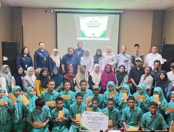 PT Pegadaian Kanwil VI Sulselbarra Maluku Salurkan Beasiswa untuk 20 Siswa Berprestasi dan Kurang Mampu di SMK Negeri 2 Maros
